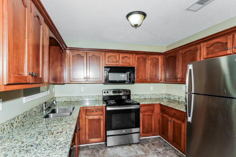 1,610/Mo, 6776 Anna May Dr Walls, MS 38680 Kitchen View