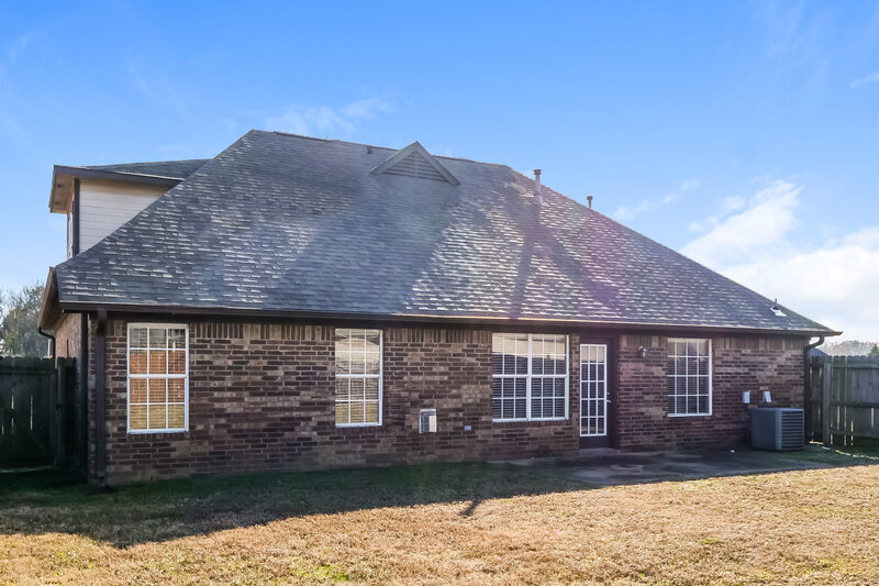 1,610/Mo, 6776 Anna May Dr Walls, MS 38680 Rear View 2