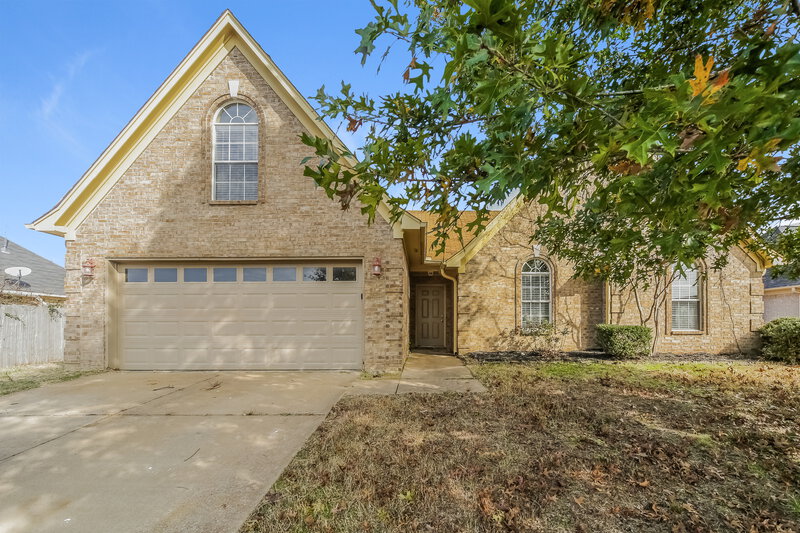 1,695/Mo, 6808 Anna May Dr Walls, MS 38680 Front View