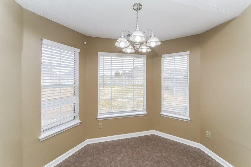 1,695/Mo, 6808 Anna May Dr Walls, MS 38680 Dining Room View