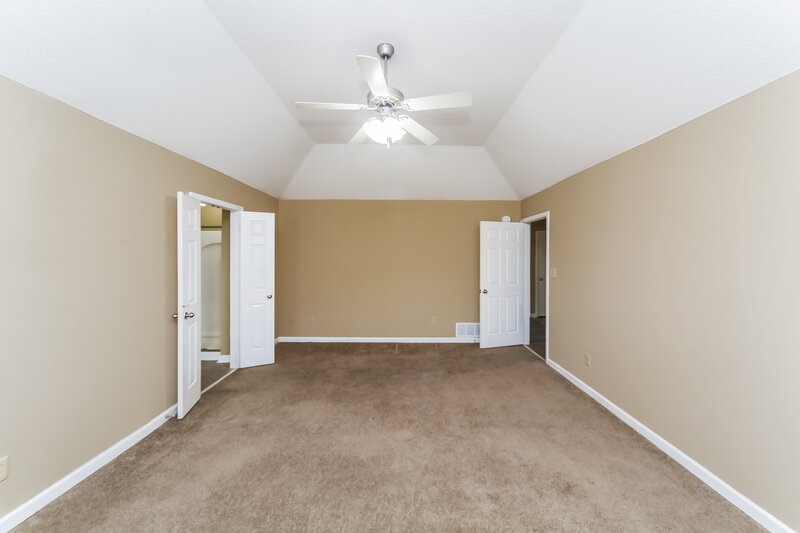 1,695/Mo, 6808 Anna May Dr Walls, MS 38680 Main Bedroom View