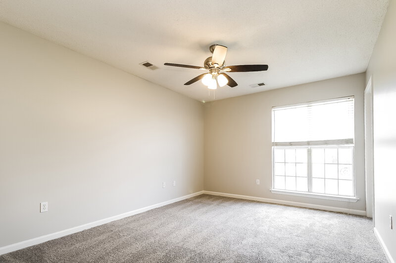 1,795/Mo, 1649 Cherry Creek Dr Southaven, MS 38671 Main Bedroom View