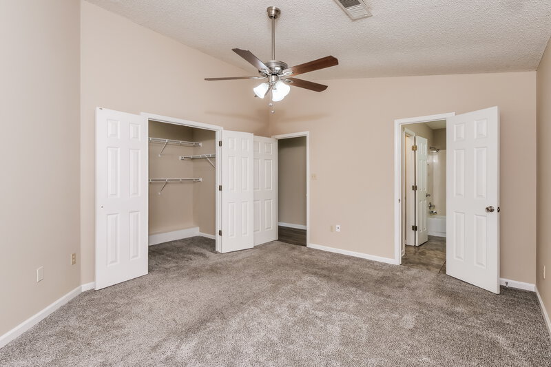 1,635/Mo, 1153 Charstone Dr Southaven, MS 38671 Main Bedroom View 2