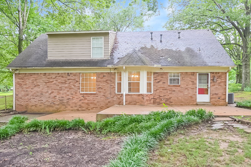 1,825/Mo, 7320 Hickory Estates Dr Walls, MS 38680 Rear View