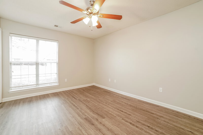1,580/Mo, 1721 Central Trails Dr Southaven, MS 38671 Main Bedroom View 2