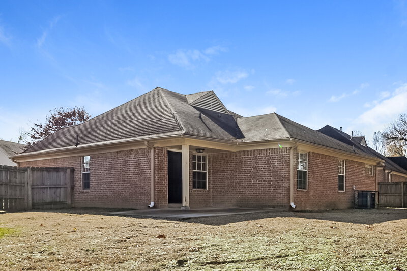 1,565/Mo, 9864 Milestone Circle Olive Branch, MS 38654 Rear View 2
