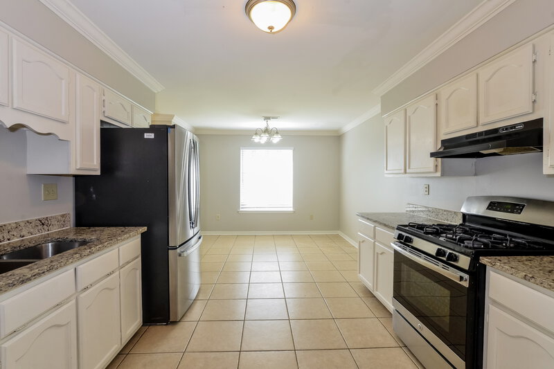 1,730/Mo, 7165 Redfern Dr Horn Lake, MS 38637 Kitchen View