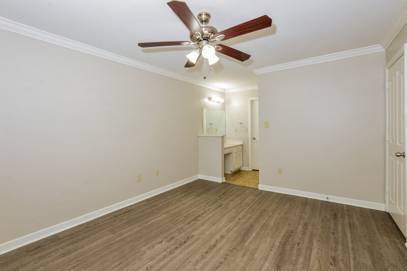 1,730/Mo, 7165 Redfern Dr Horn Lake, MS 38637 Main Bedroom View 2