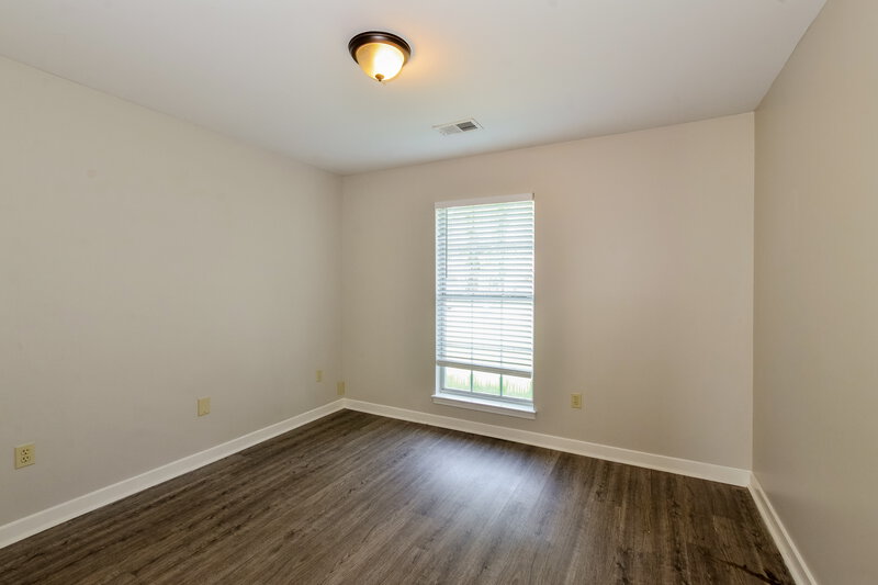 1,730/Mo, 7165 Redfern Dr Horn Lake, MS 38637 Bedroom View