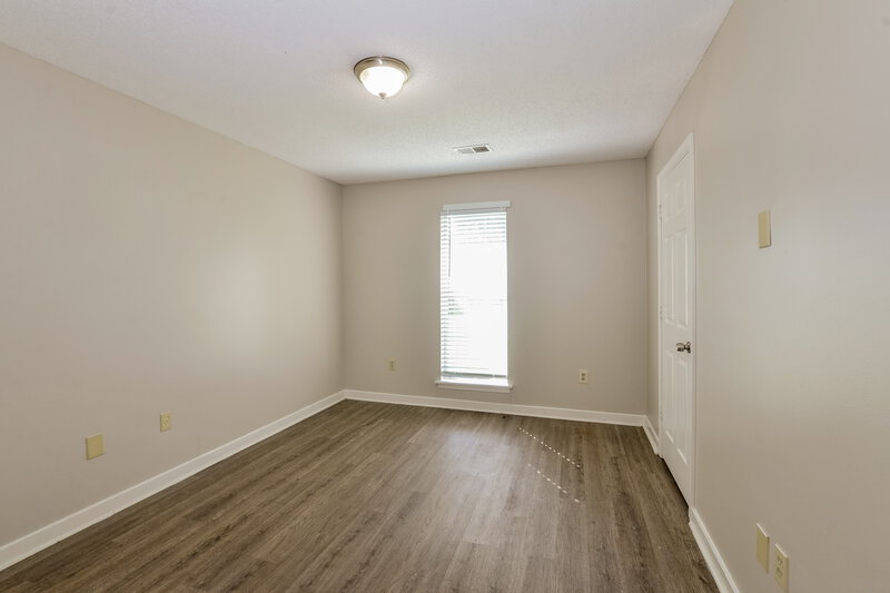 1,730/Mo, 7165 Redfern Dr Horn Lake, MS 38637 Bedroom View 2