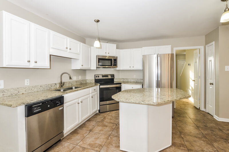 1,800/Mo, 7150 Hunters Forest Dr Olive Branch, MS 38654 Kitchen View