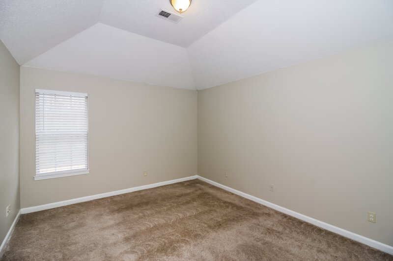 1,505/Mo, 3860 Conrail Circle Horn Lake, MS 38637 Main Bedroom View