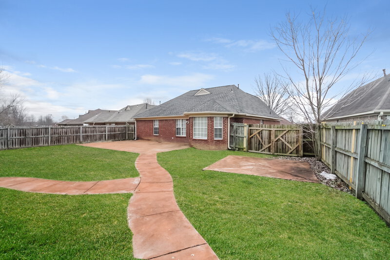 1,505/Mo, 3860 Conrail Circle Horn Lake, MS 38637 Rear View 3