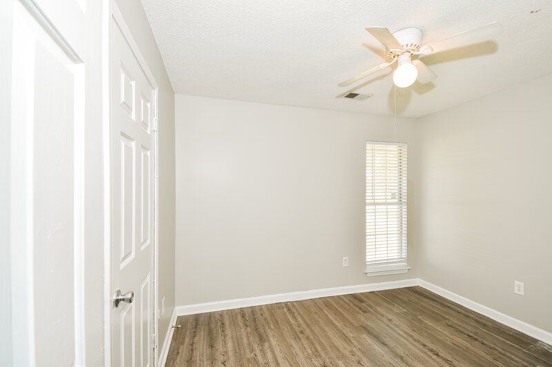 2,380/Mo, 7083 Layne Dr Horn Lake, MS 38637 Bedroom View 2