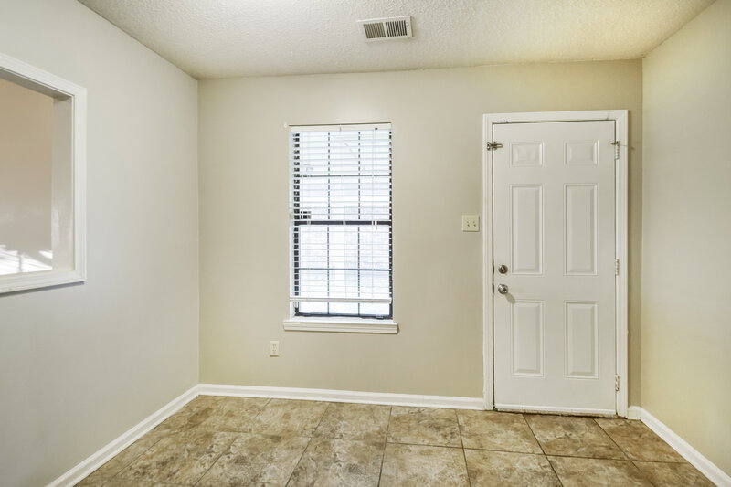 1,590/Mo, 6763 Ashland Dr Olive Branch, MS 38654 Kitchen View