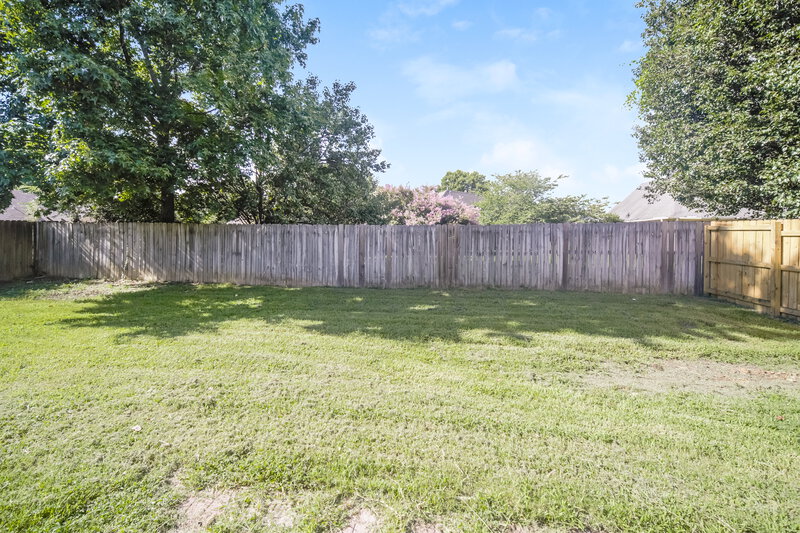1,780/Mo, 10128 Fox Chase Dr Olive Branch, MS 38654 Rear View
