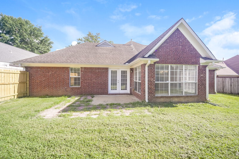 1,780/Mo, 10128 Fox Chase Dr Olive Branch, MS 38654 Rear View 2