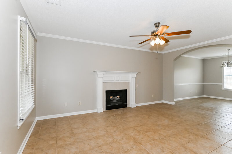 2,180/Mo, 10152 Fox Chase Dr Olive Branch, MS 38654 Living Room View 2