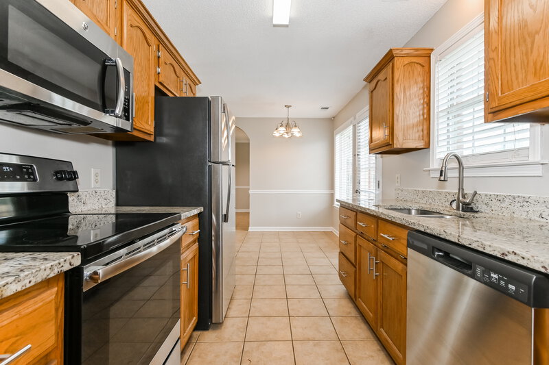 2,180/Mo, 10152 Fox Chase Dr Olive Branch, MS 38654 Kitchen View