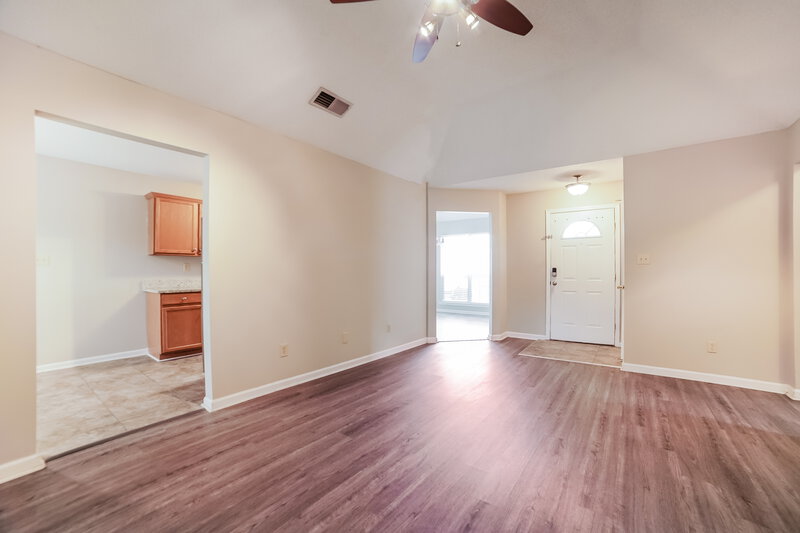 1,825/Mo, 6481 Shadow Cross Ln Horn Lake, MS 38637 Misc View