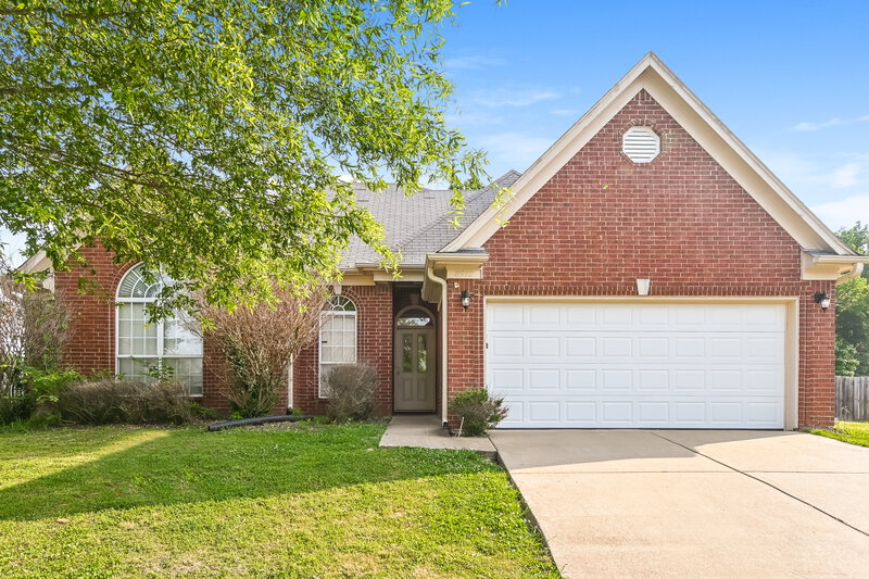 2,480/Mo, 8912 Running Horse Cv Southaven, MS 38671 External View
