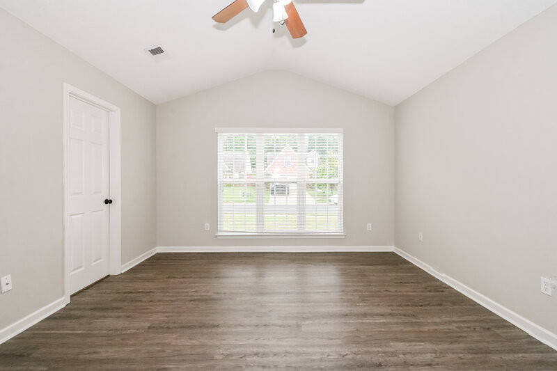 2,490/Mo, 5289 Kalian Cv Southaven, MS 38671 Main Bedroom View