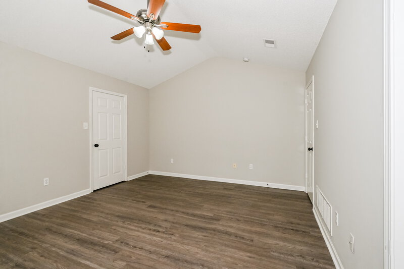 2,490/Mo, 5289 Kalian Cv Southaven, MS 38671 Main Bedroom View 2