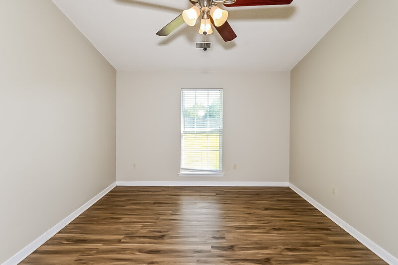 1,680/Mo, 2626 Pintail Dr Horn Lake, MS 38637 Main Bedroom View 2