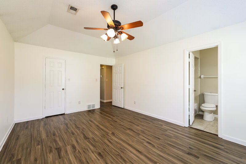 1,695/Mo, 7549 Clarkfield Pl Southaven, MS 38671 Main Bedroom View
