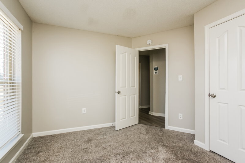 1,630/Mo, 3724 Conrail Circle Horn Lake, MS 38637 Bedroom View