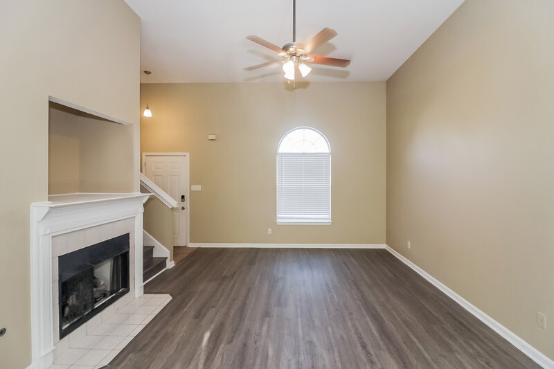 1,915/Mo, 2763 Box Turtle Cove Cordova, TN 38016 Living Room View