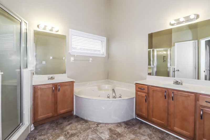 1,915/Mo, 2680 Bending Elm Dr Cordova, TN 38016 Misc View 11