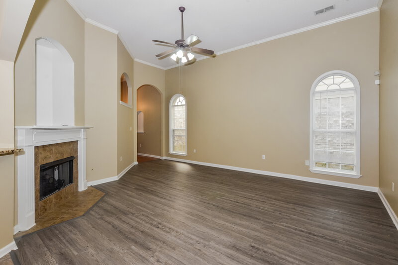 1,685/Mo, 2650 Bending Elm Cove Cordova, TN 38016 Living Room View