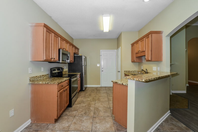 1,685/Mo, 2650 Bending Elm Cove Cordova, TN 38016 Kitchen View