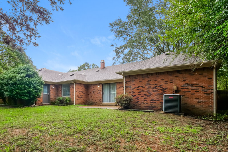 1,765/Mo, 8620 Kettering Dr Cordova, TN 38016 Rear View 2
