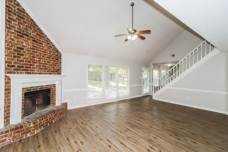 1,975/Mo, 8815 Chimneyrock Blvd Cordova, TN 38016 Kitchen View 2