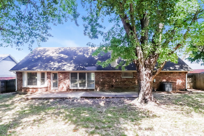 1,975/Mo, 8815 Chimneyrock Blvd Cordova, TN 38016 Rear View 2