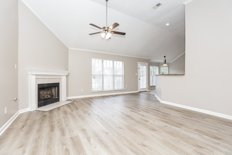 2,260/Mo, 2780 Shady Well Ln Cordova, TN 38016 Living Room View