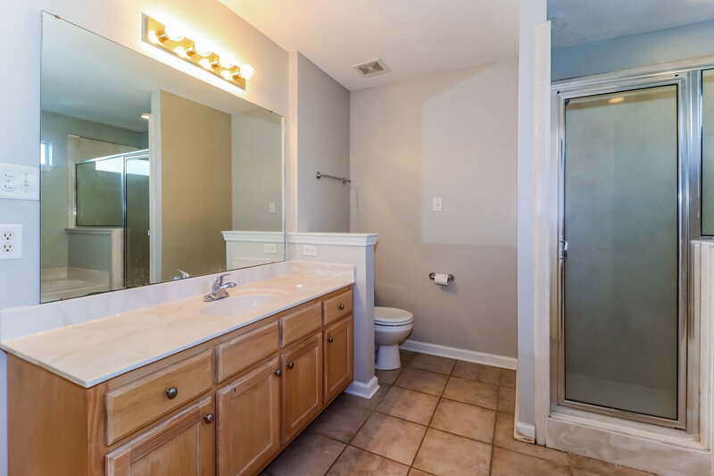 1,895/Mo, 2806 Breezy Ridge Trail Cordova, TN 38016 Main Bedroom View