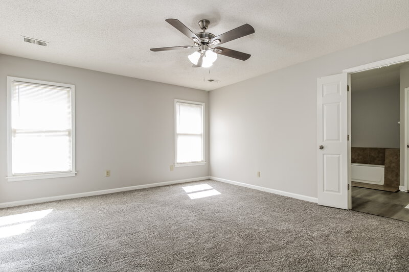 2,425/Mo, 1791 Candle Ridge Dr Cordova, TN 38016 Main Bedroom View