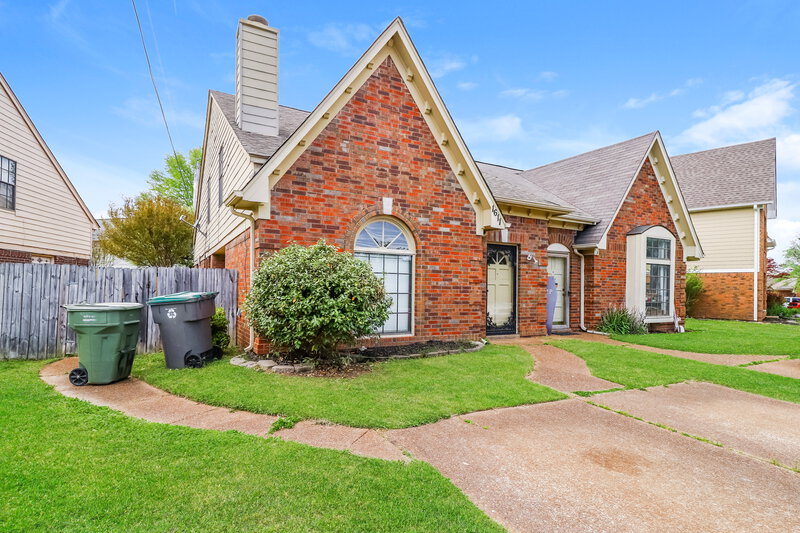 1,905/Mo, 1611 Oaken Bucket Dr Cordova, TN 38016 Front View 2