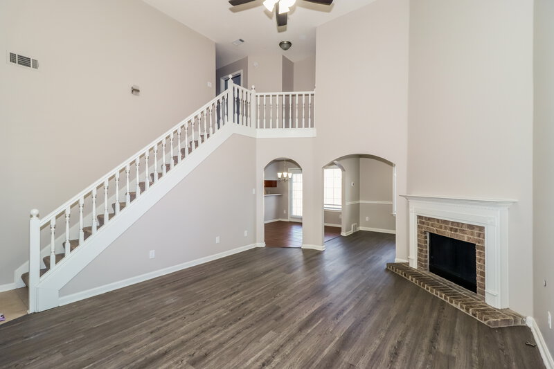 1,840/Mo, 2786 Breezy Ridge Trail Cordova, TN 38016 Living Room View 2