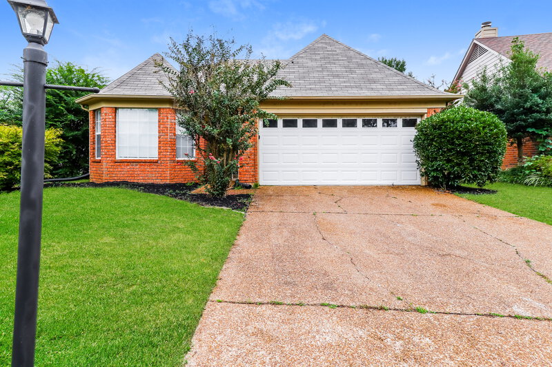 2,350/Mo, 2264 Lake Springs Ln Cordova, TN 38016 External View