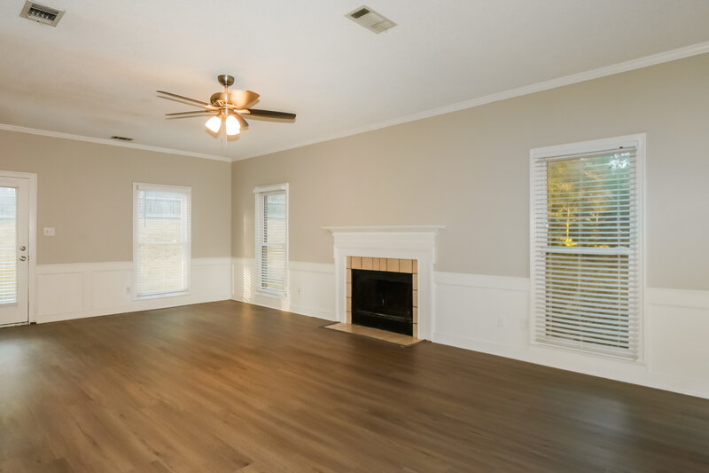 1,970/Mo, 1953 Concord Green Cove Cordova, TN 38016 Living Room View