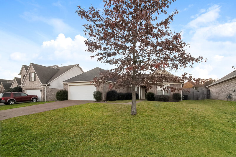 1,720/Mo, 1513 Carlton Ridge Dr Cordova, TN 38016 Front View 3