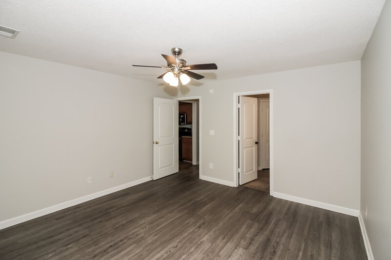 1,720/Mo, 1513 Carlton Ridge Dr Cordova, TN 38016 Main Bedroom View