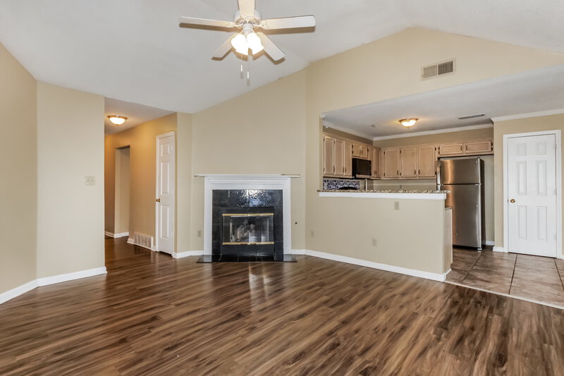 1,705/Mo, 2184 Stone Stream Dr Cordova, TN 38016 Living Room View 2