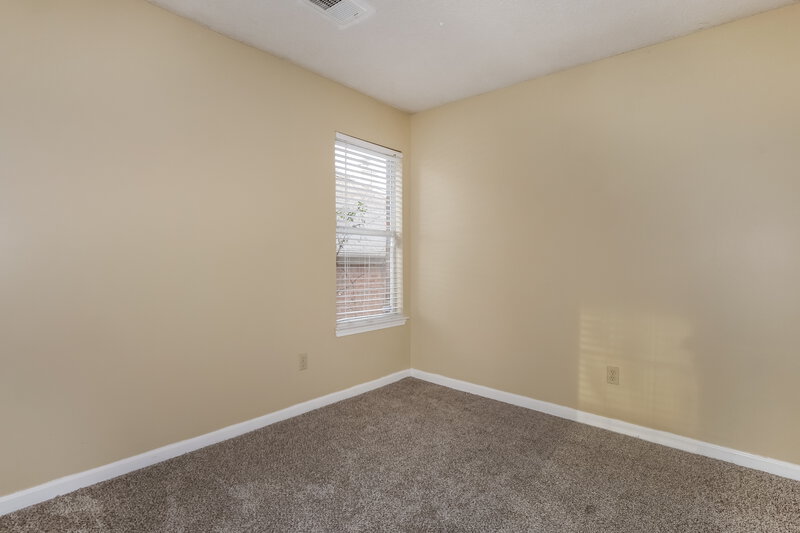 1,705/Mo, 2184 Stone Stream Dr Cordova, TN 38016 Bedroom View 3