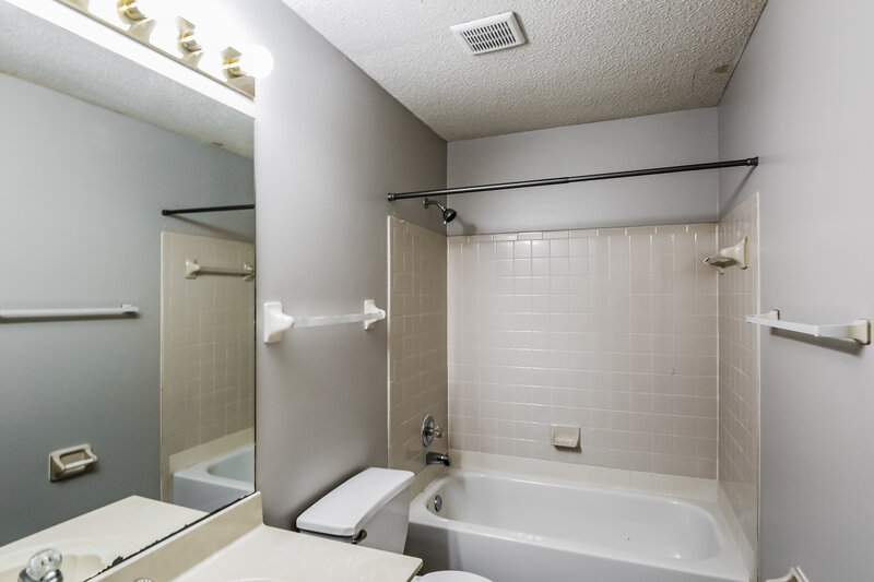 2,050/Mo, 8730 Raspberry Ln Cordova, TN 38016 Misc View 10