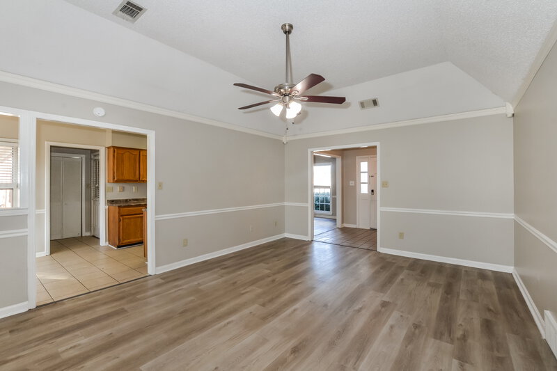 2,080/Mo, 951 Cully Rd Cordova, TN 38018 Living Room View 2